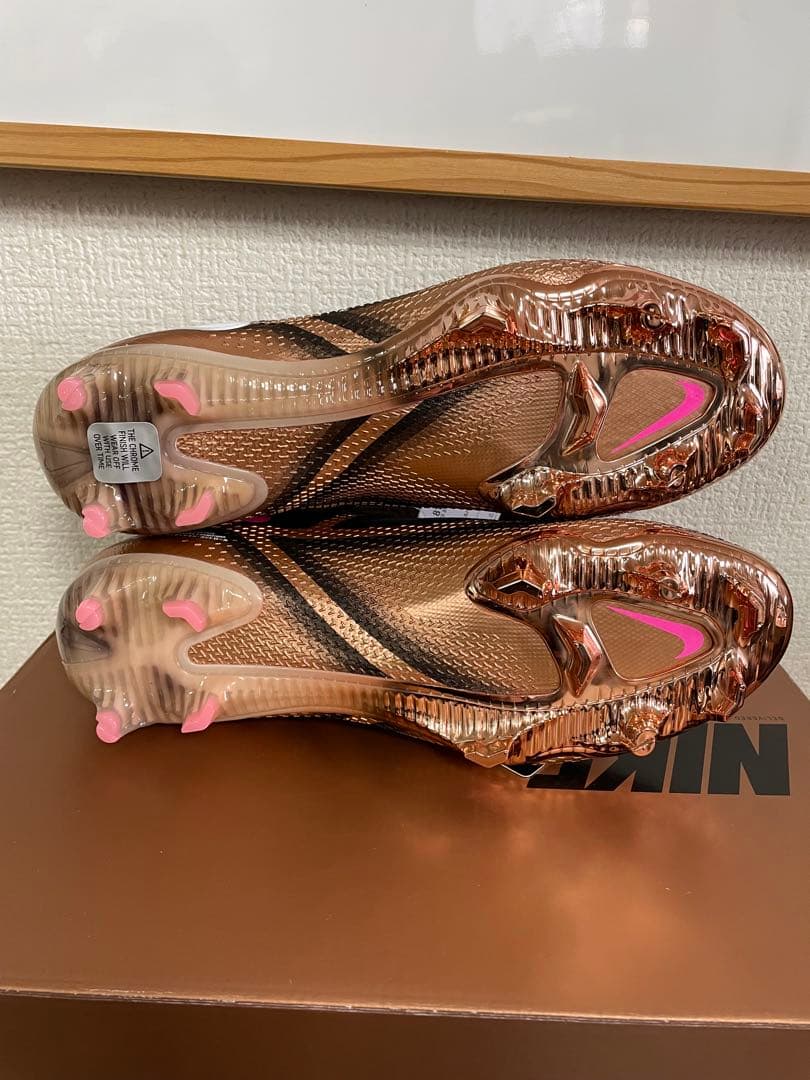 NIKEナイキサッカースパイク ファントムGT2エリートDF FG 27.0㎝