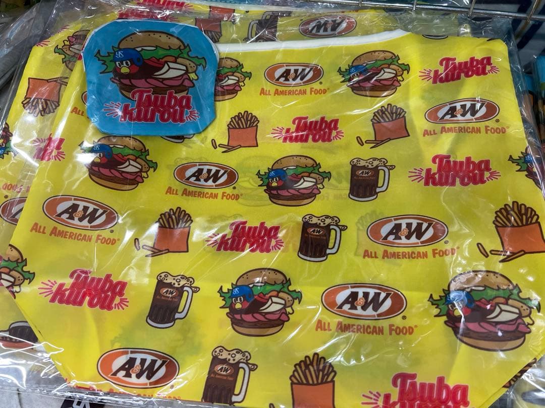 東京ヤクルトスワローズ×A&Wコラボグッズ 沖縄限定商品 4点まとめ売りセット