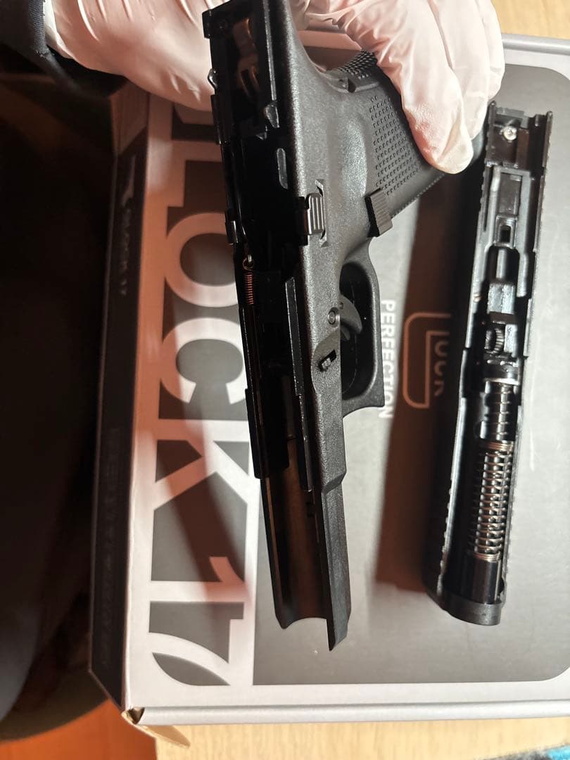 ほぼ新品 BATON Glock G17 Gen5 MOS CO2 東京マルイ