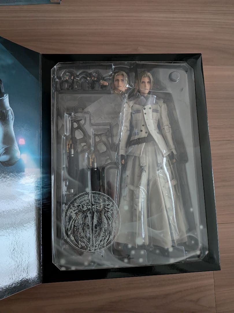 24時間限定 PLAY ARTS改　ルーファウス　レノ　ルード