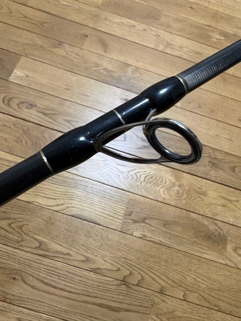 MCワークス　レイジングブル100XF-1 スペシャルモデル ヒラマサ　ブリ