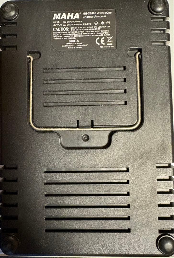 3*d様 POWEREX MH-C9000 充電器