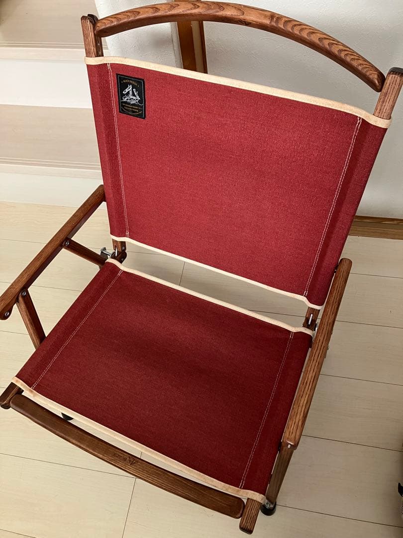 BLACK DESIGN ウッドチェアロー レッド