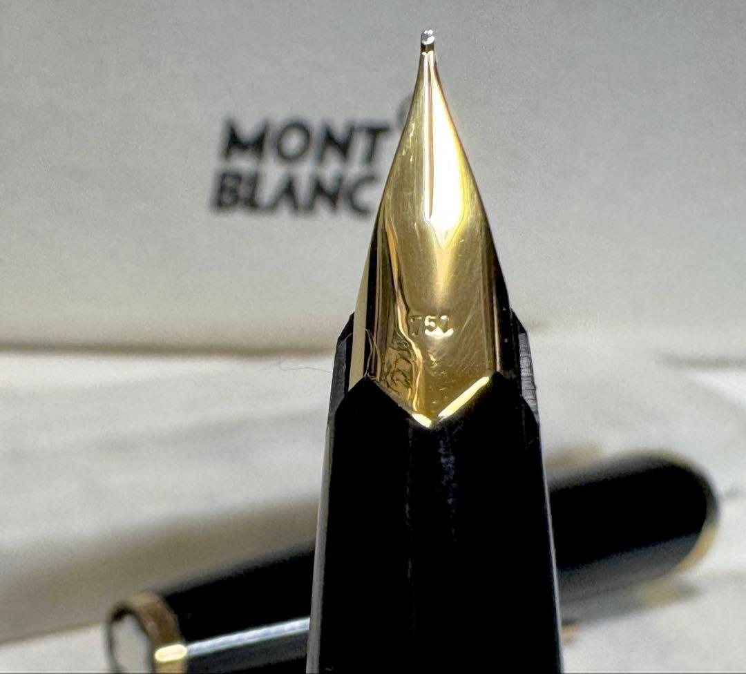 【極美品】モンブラン NO 121 万年筆 ペン先18K ブラック 極細字