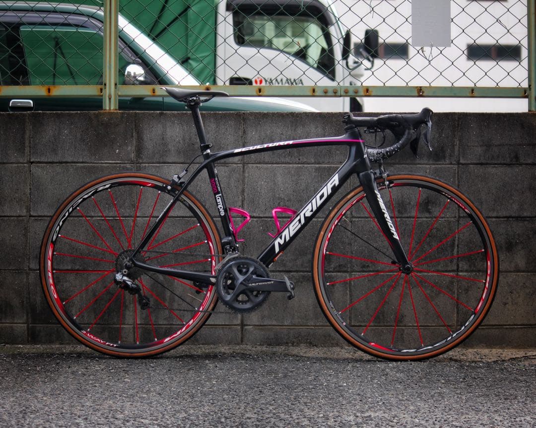 メリダ スクルトゥーラ3000フレームセット+フルクラムレーシングゼロ ホイール