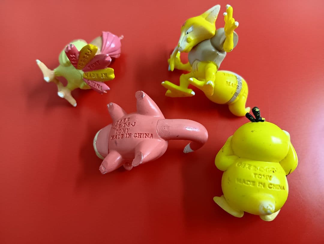 ★現在最終値下げ★ポケモンフィギュア初期含む100体以上★