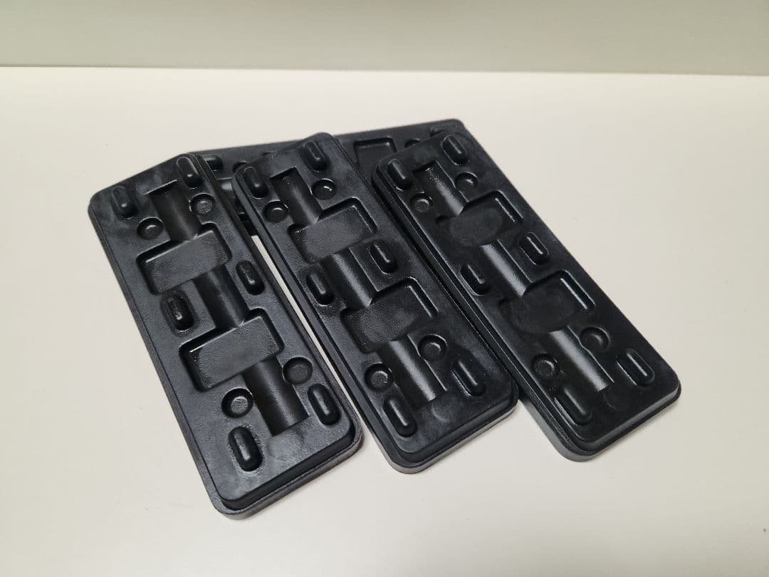 terzo ルーフキャリアセット 70系ヴォクシー(引き取り限定)