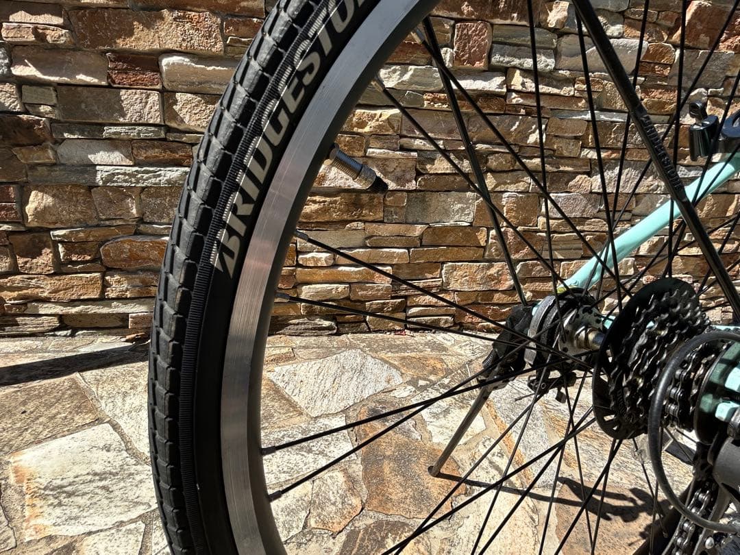 一時値下げブリジストン　シュライン　ミント　 26インチ