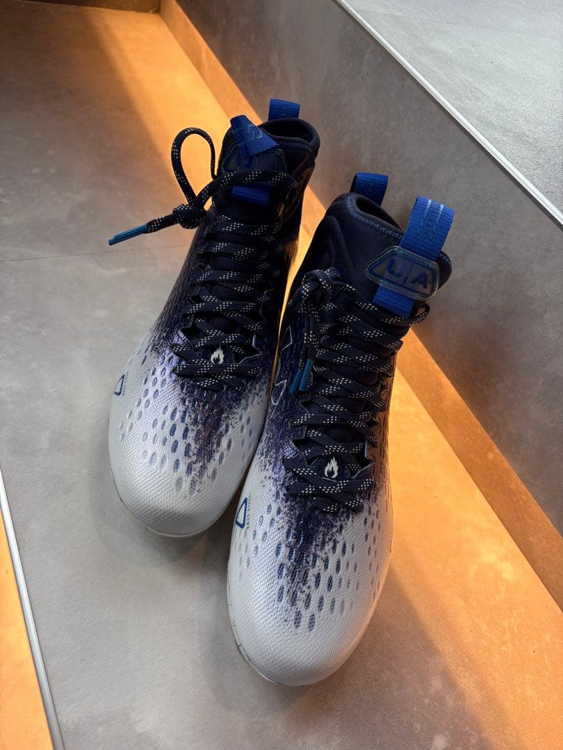 【新品】 UA SPOTLIGHT LUX MCアメフト スパイク27.5cm