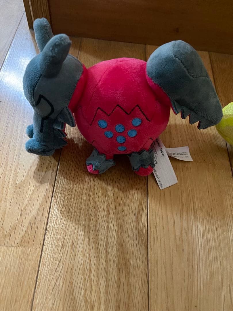 レジエレキとレジドラゴぬいぐるみ