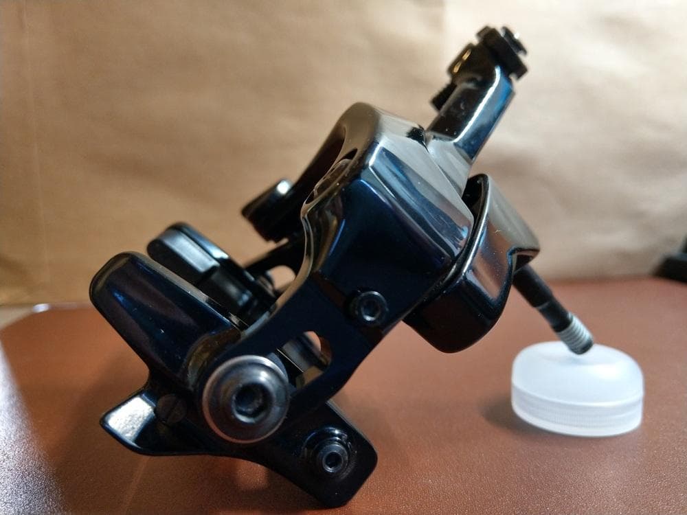 シマノ デュラエース　BR-R9100 フロントブレーキ