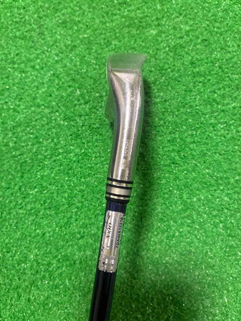 XXIO10 2018年モデル 4番アイアン シャフトR 純正グリップ 単品
