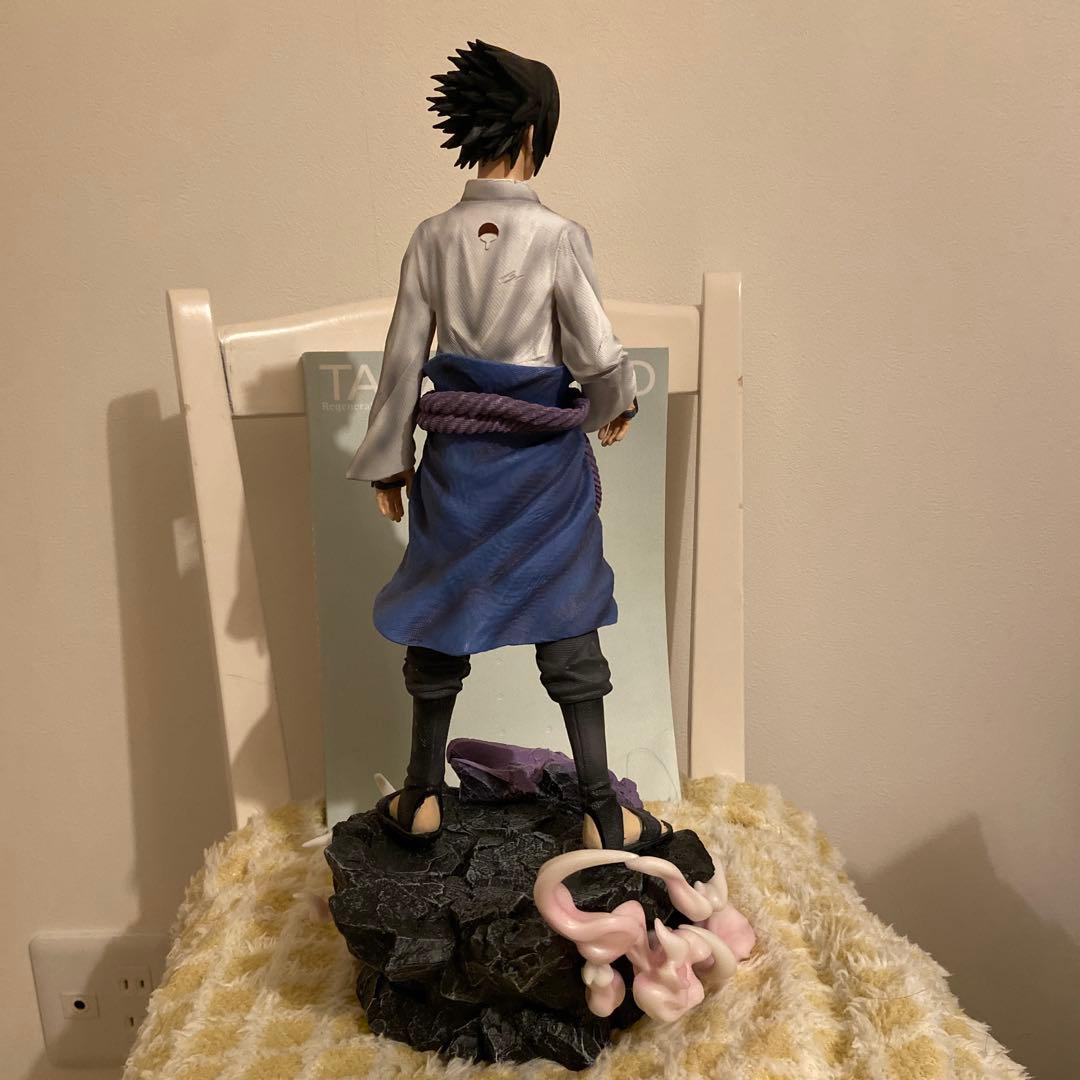 巨大フィギュア サスケ