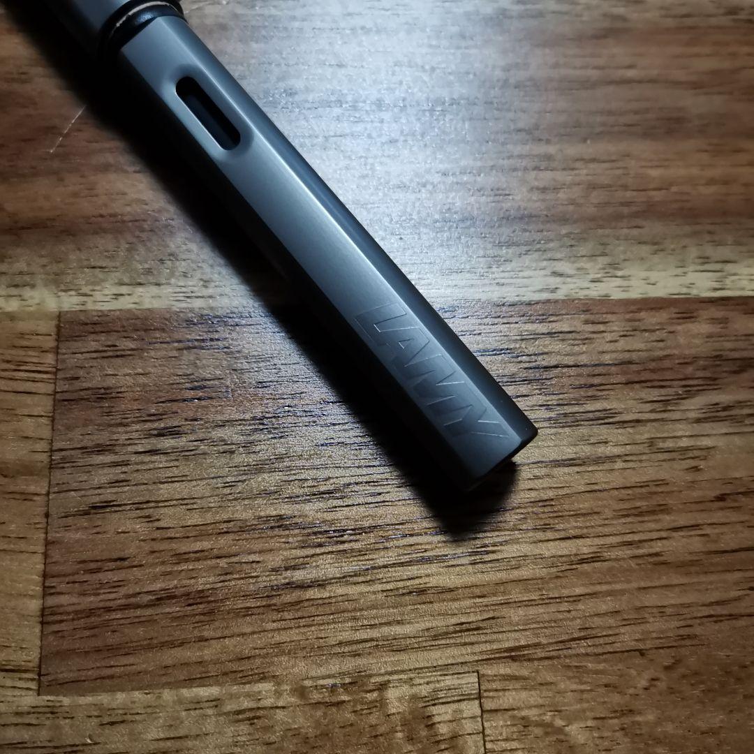 LAMY 万年筆 グレー