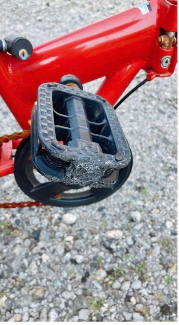 折りたたみ自転車　送料無料　美品　赤色