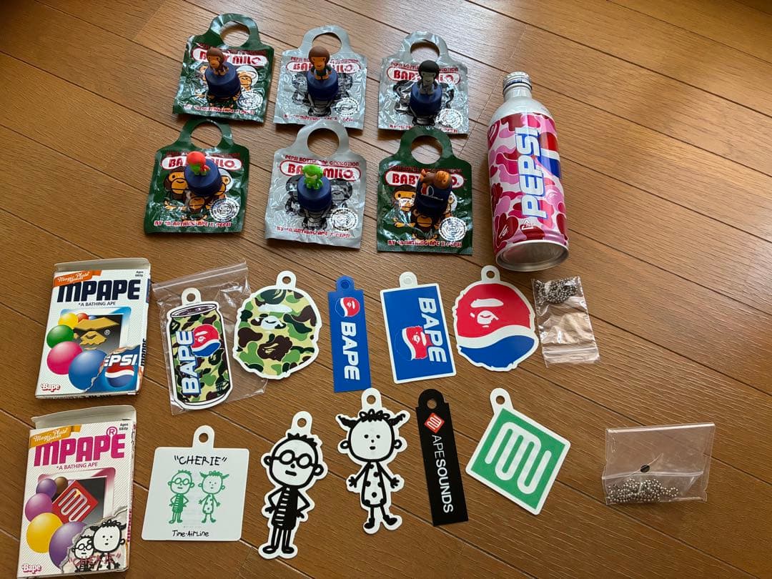 BAPE ストラップ セット　ボトルキャップ