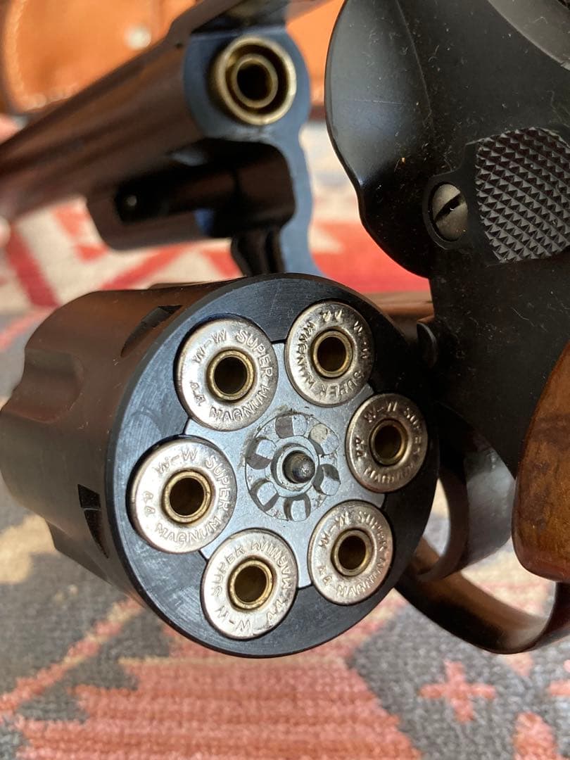 S&M KOKUSAI 44 MAGNUM リボルバー ホルスター付き