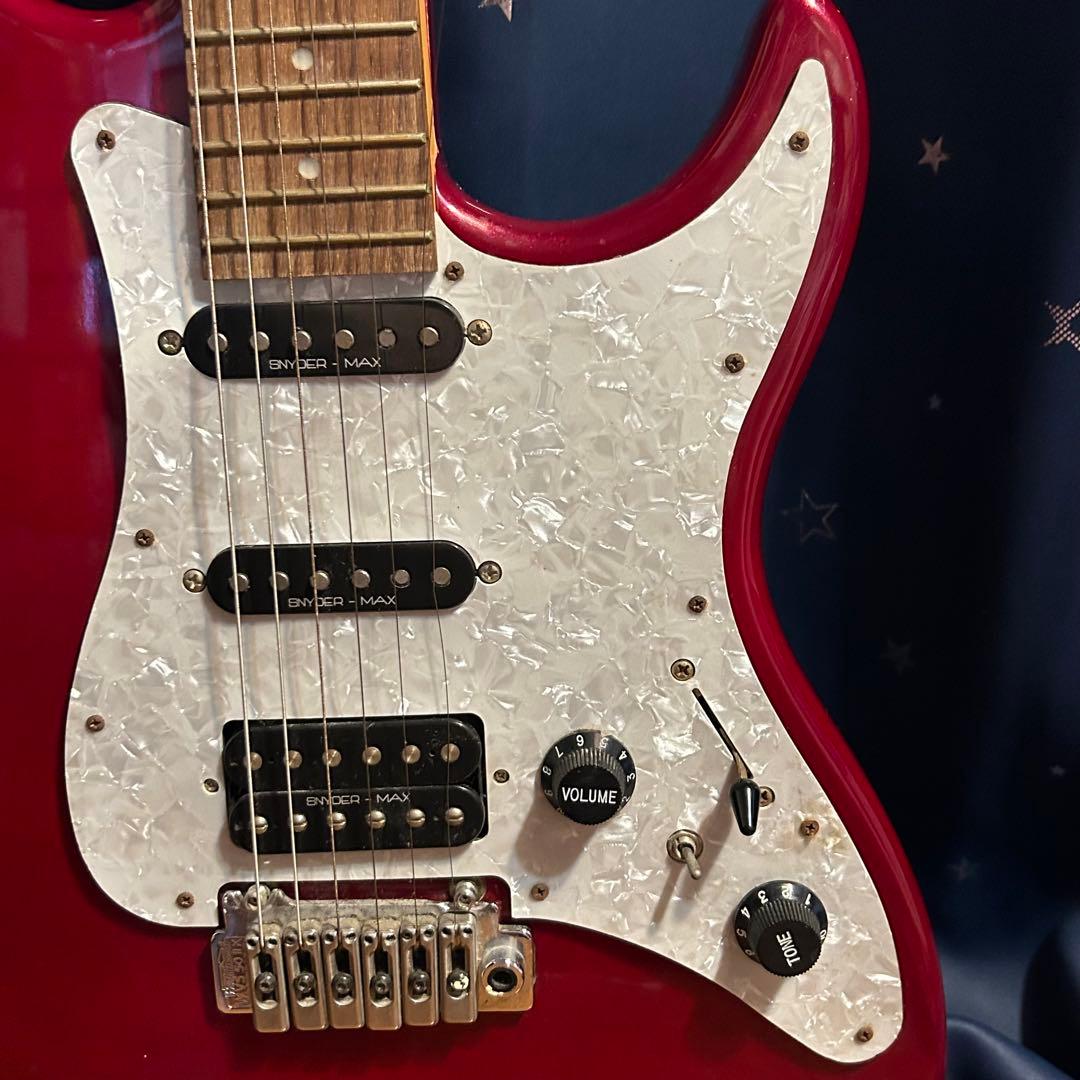 エリオス赤いエレキギター Snyder Maxピックアップ