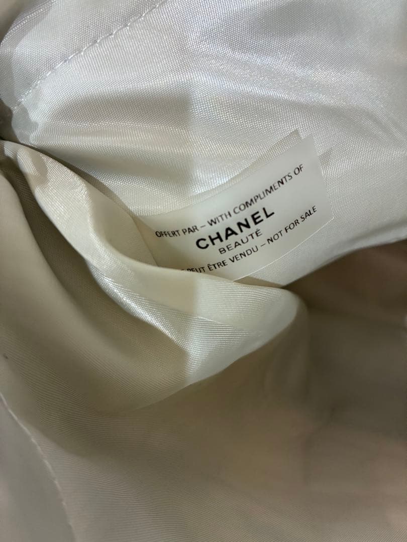 CHANEL パールビジュー　ビッグココ　シャネルノベルティ　トートバッグ