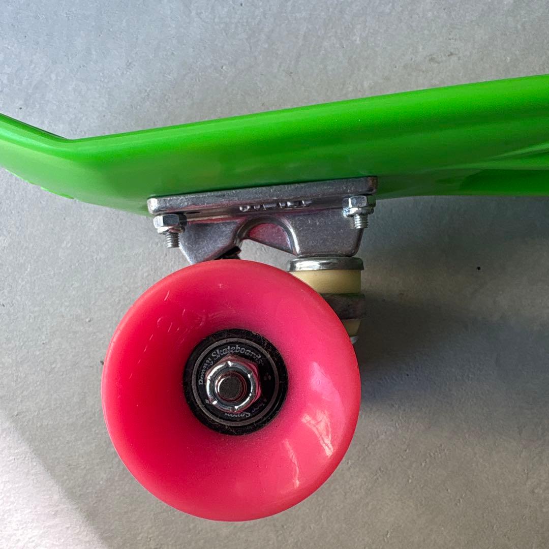 Pennyペニースケートボード 22インチ ABEC 7
