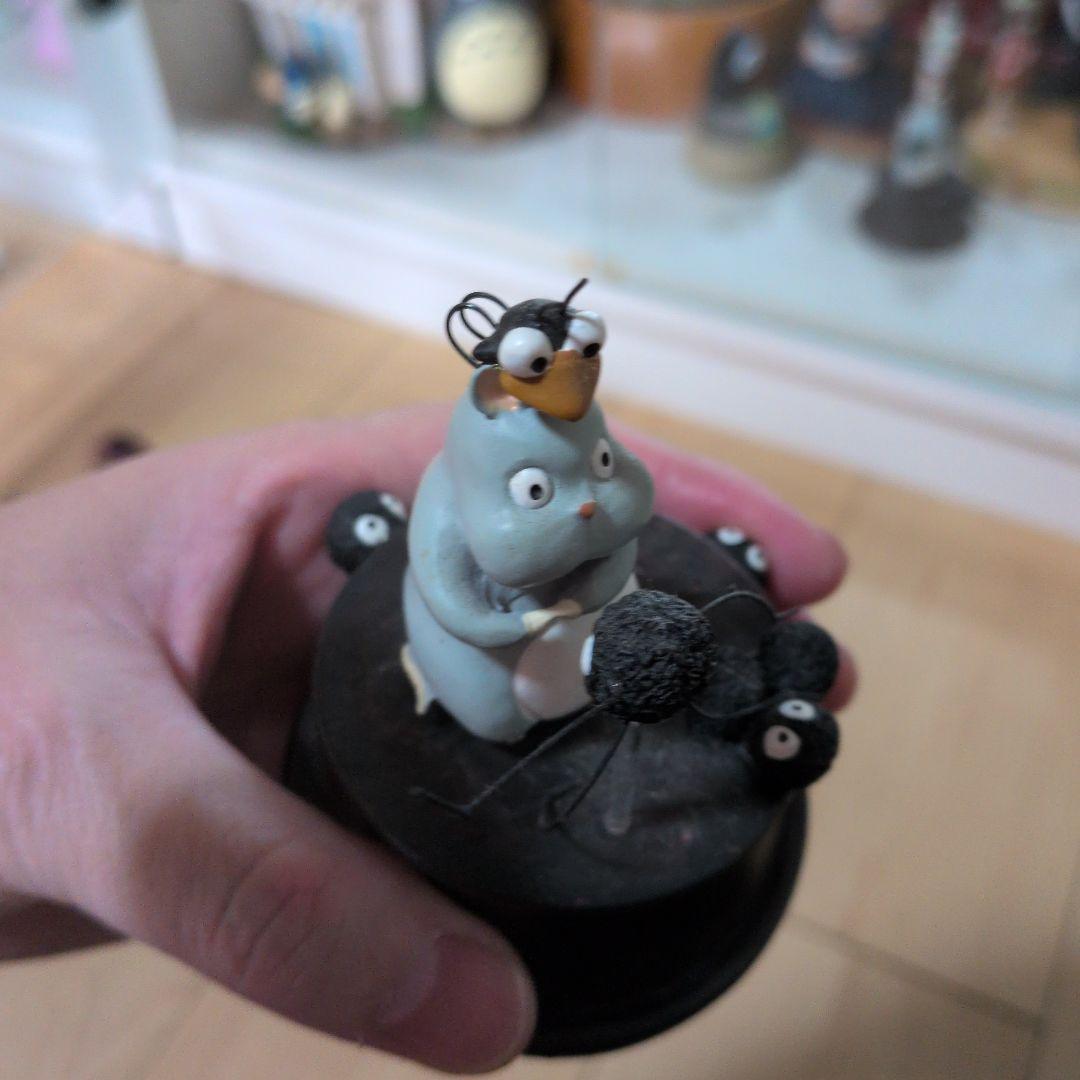 ジブリ作品千と千尋の神隠しオルゴール鳴ります。