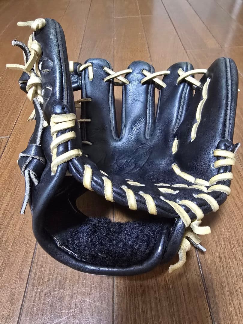 少年軟式グローブ　ジームス　中型