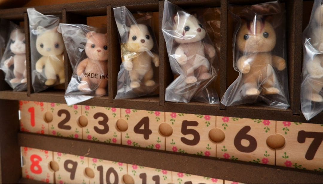 【希少】シルバニア⭐️ 万年カレンダー　木製カレンダー⭐️