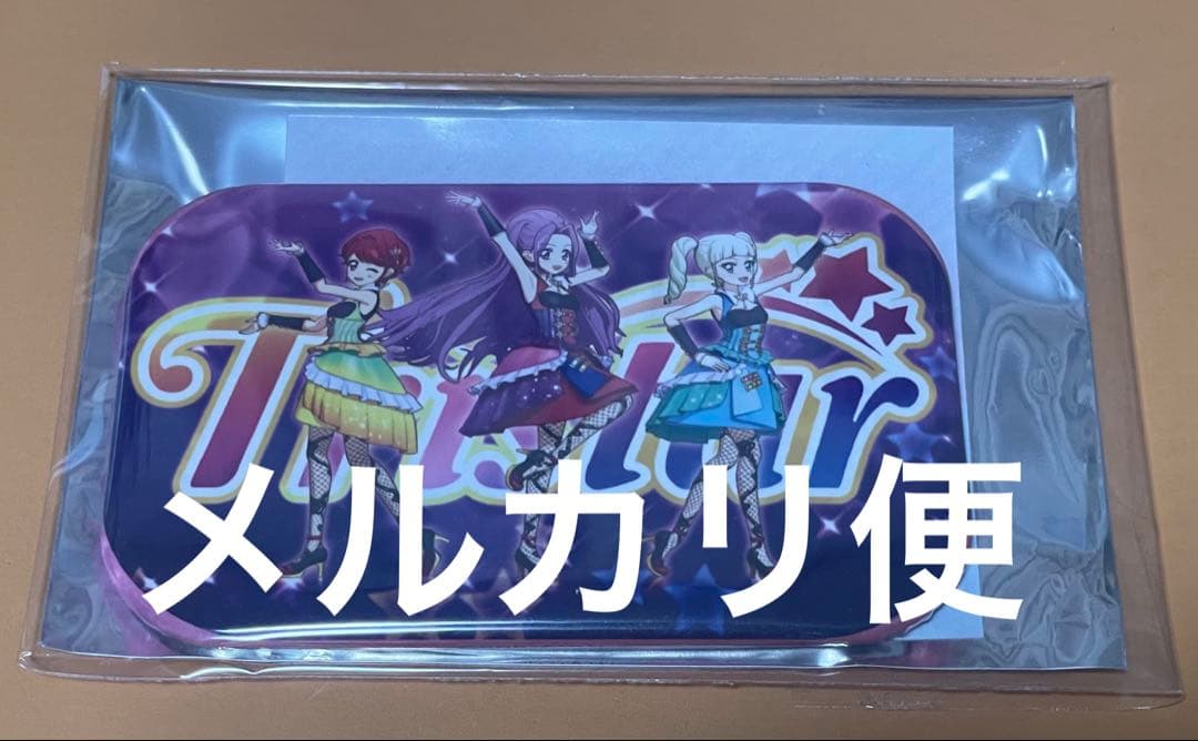 アイカツ！　ヴィレヴァン　トライスター　スクエア缶バッジ 美月　ユリカ　かえで