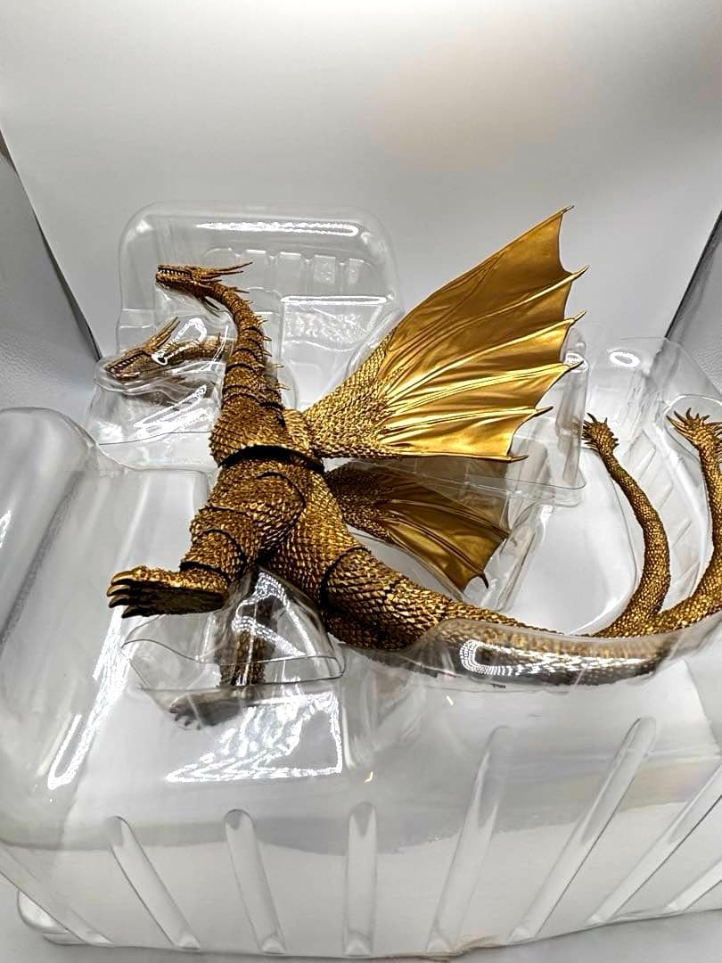 Sh モンスターアーツ ゴジラ VS キングギドラ キングギドラ