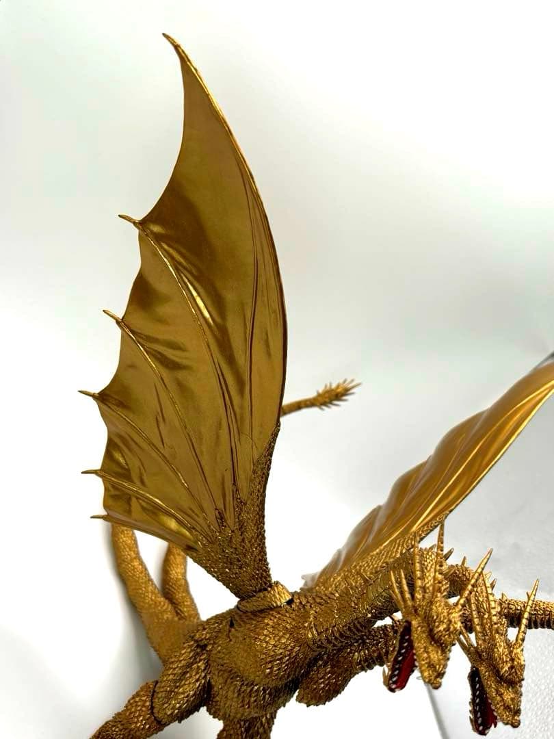 Sh モンスターアーツ ゴジラ VS キングギドラ キングギドラ