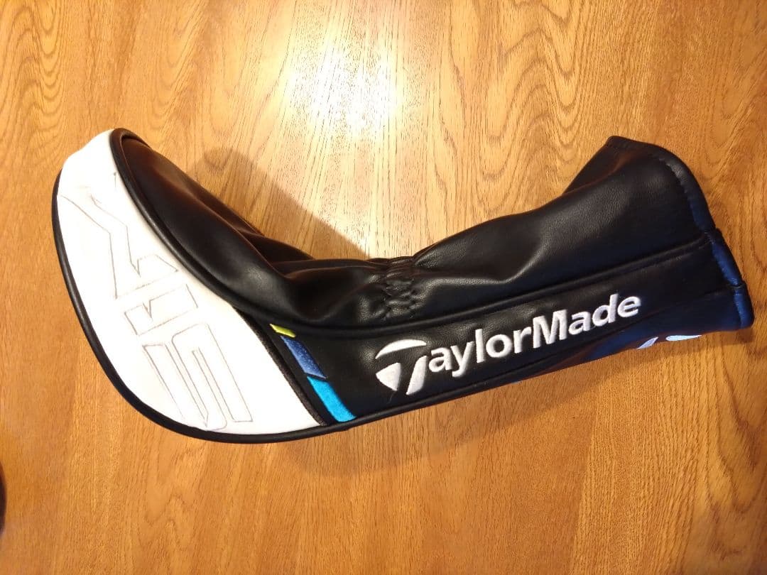 SiM2 MAX ドライバー 10.5° ヘッド・カバー付き