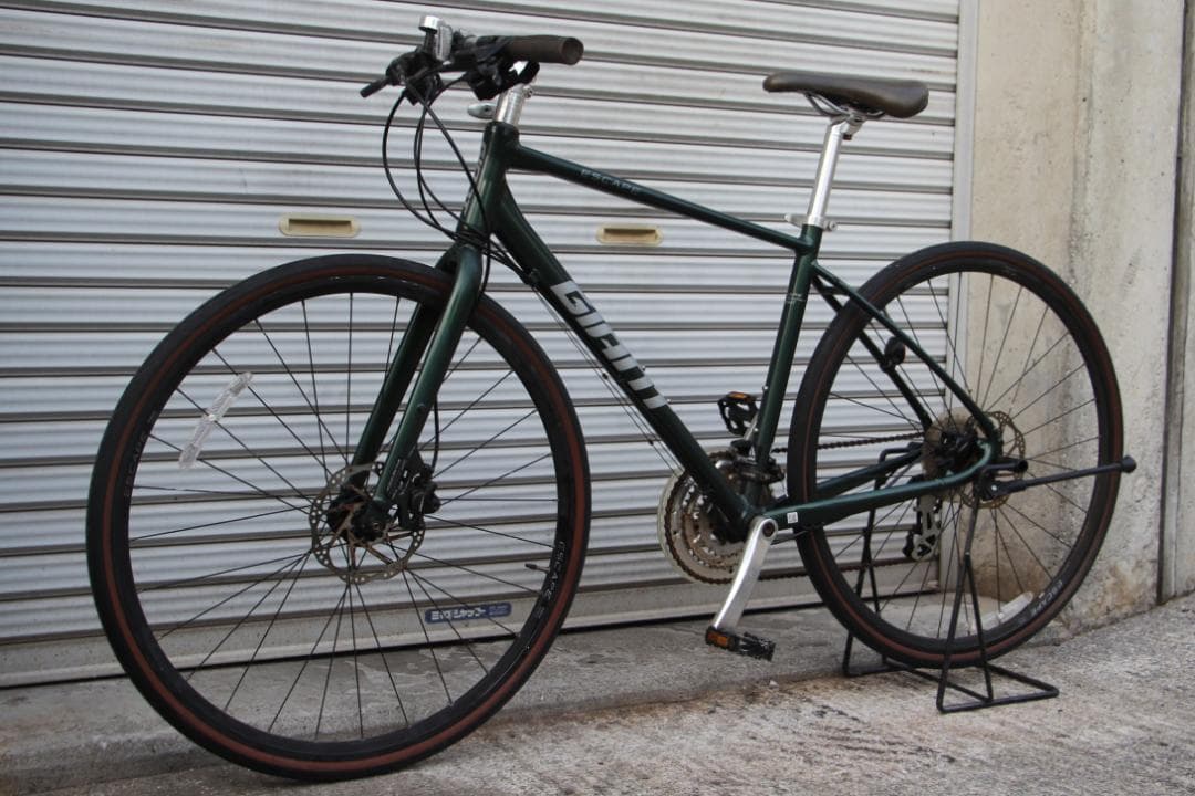 引き取り限定♪人気のGIANT♪エスケープ♪DISC♪新生活に活用してください♪