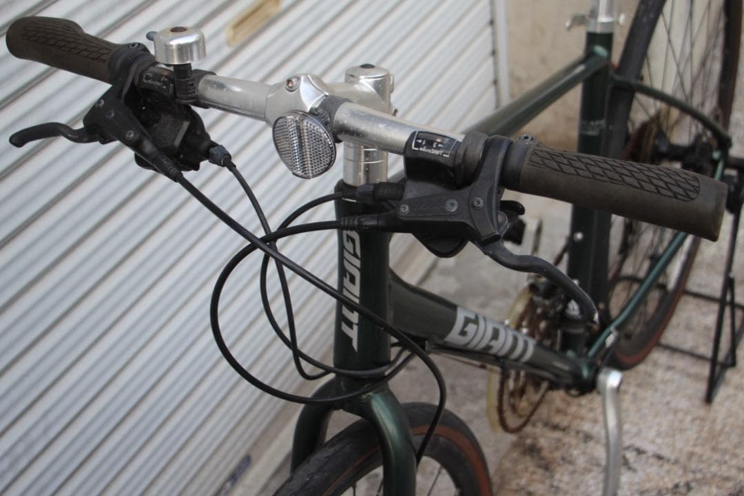 引き取り限定♪人気のGIANT♪エスケープ♪DISC♪新生活に活用してください♪