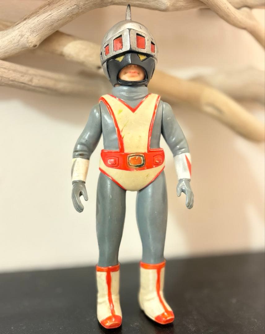 当時物　旧バンダイ　シルバー仮面　面取れ