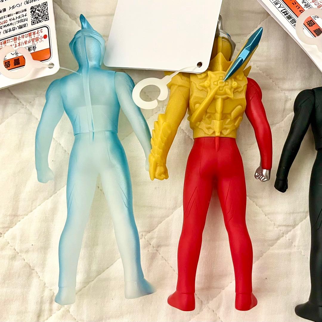 ウルトラマンソフビ まとめ売り サトゥールアーマー ルティオン ギルアーク