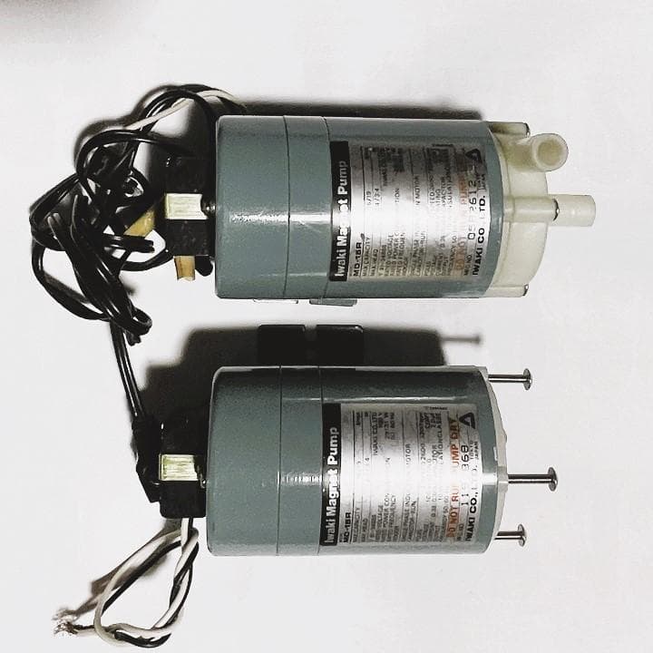 イワキ　マグネットポンプMD-15R（2台）