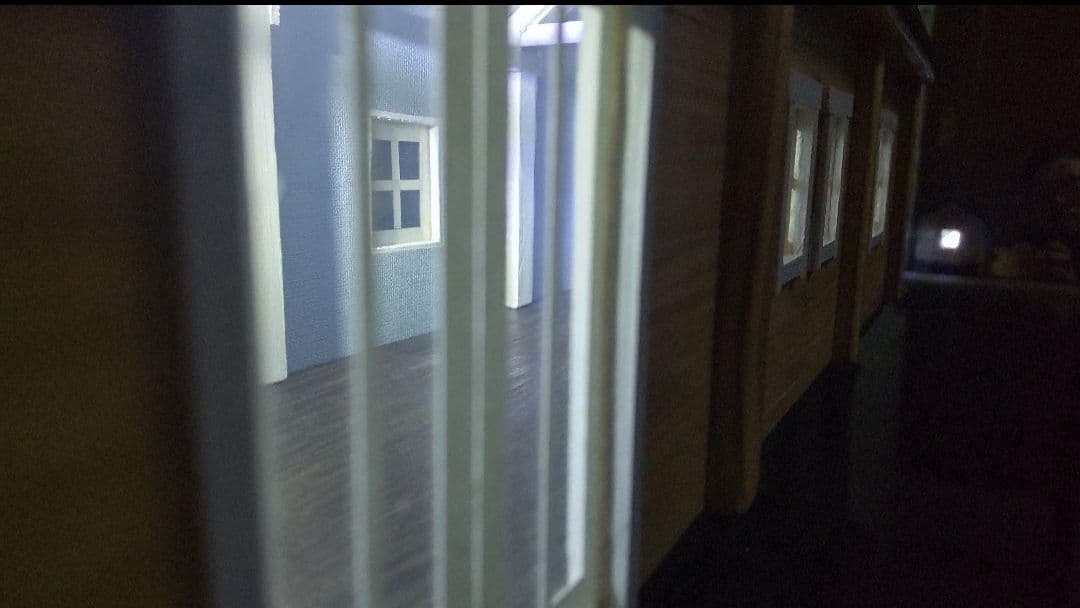 ラジコン　トレーラーハウス詳細①　木造トレーラーハウス