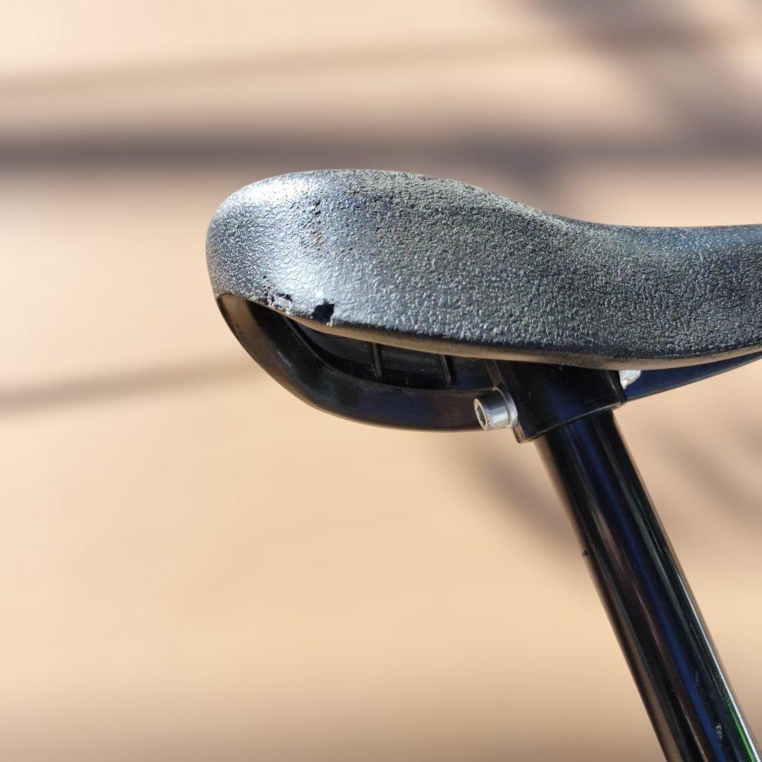 ストライダー　白　12インチ