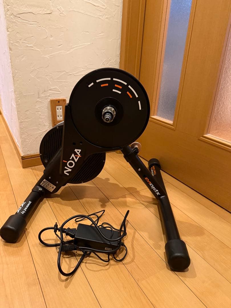 xplova NOZA s ローラー台 ブラック　スマートトレーナー