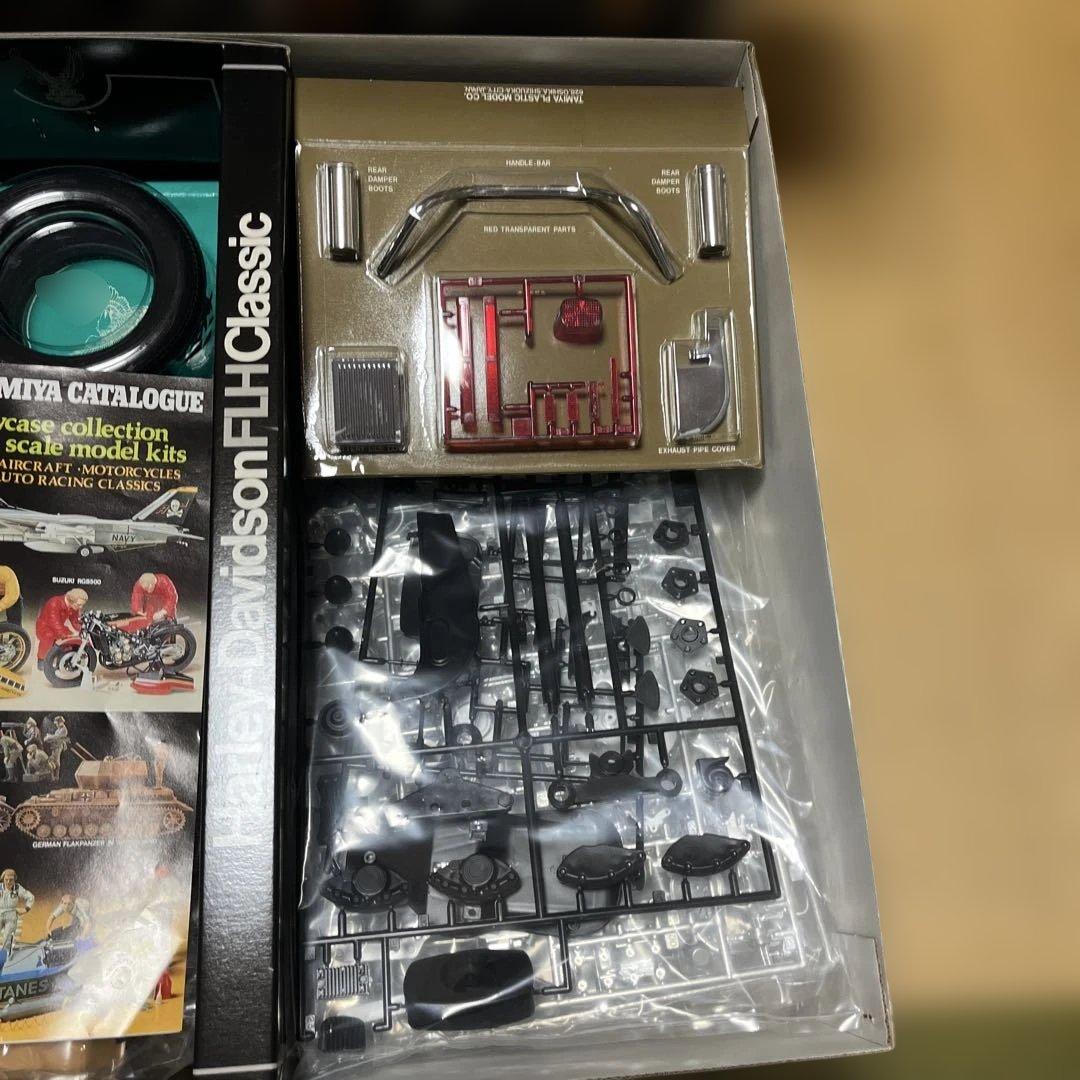 オートバイ・バイク TAMIYA 1/6 Harley-Davidson FLH Classic