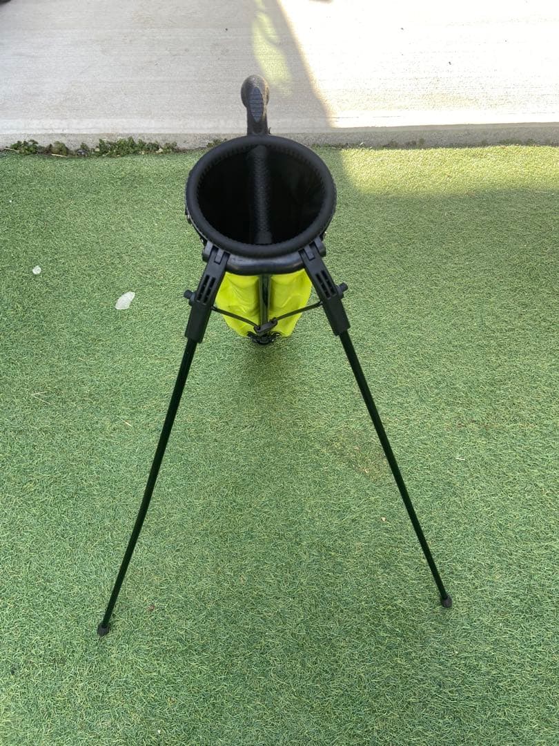 テーラーメイド　セルフスタンドバッグ　おまけ付き