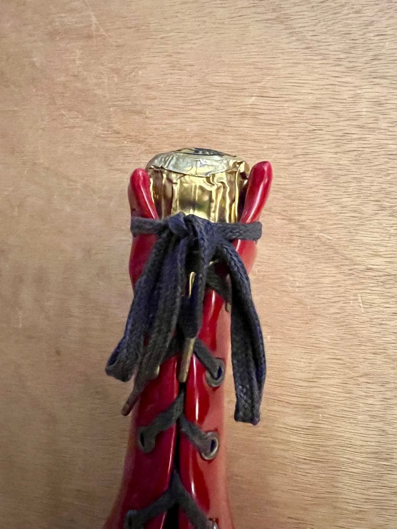 Piper-Heidsieck パイパー・エドシック ジャンポール・ゴルチエ