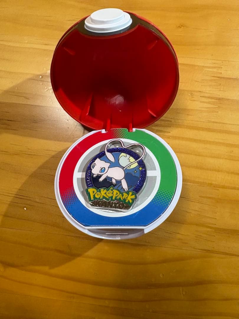 ポケパークカントー限定 ミュウ ピンバッジ