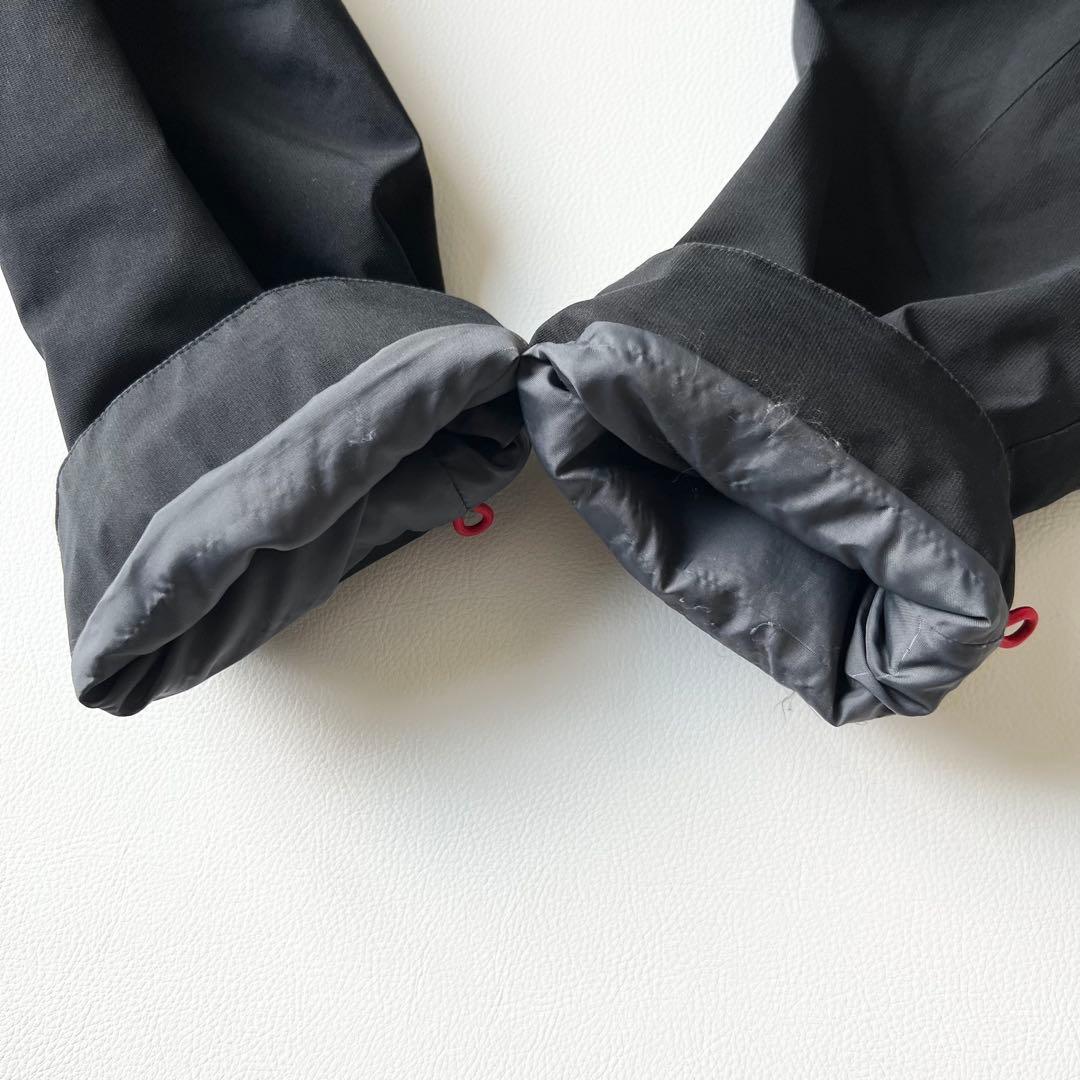 3309 バートン　ジャケット ゴアテックス スノボウェア メンズ 無地 黒