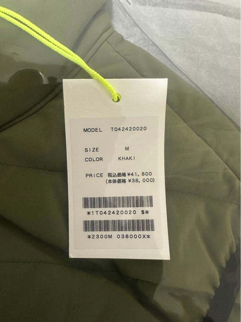 【新品未使用】TFW49 カーキ ダウンベスト メンズウェア Mサイズ ゴルフ