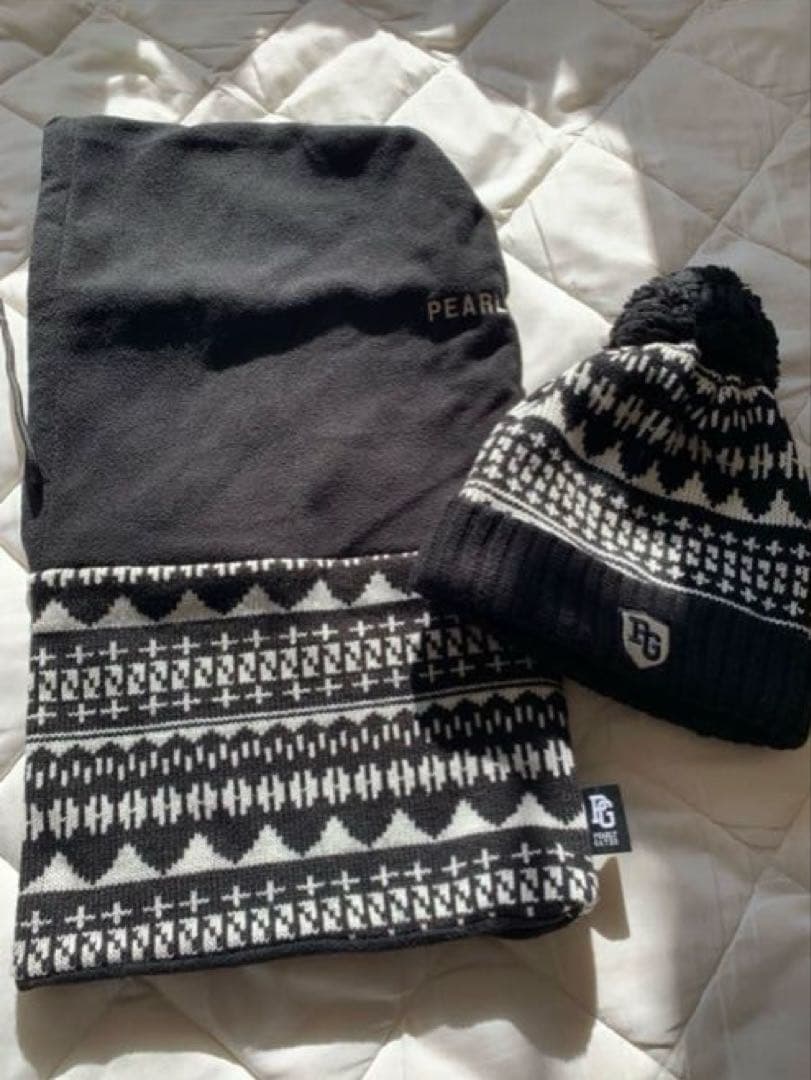 PEARLY GATES フード付きネックウォーマー、ニットキャップ