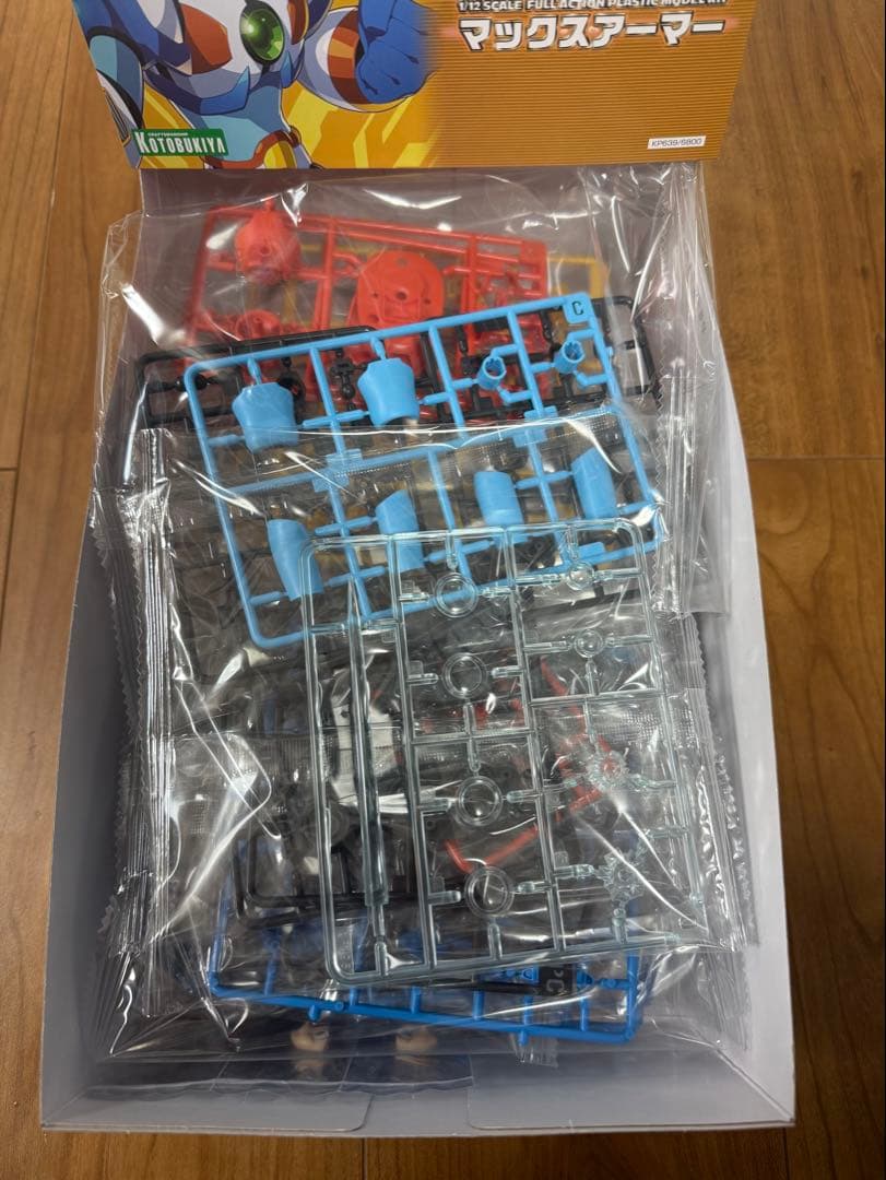 コトブキヤ　ロックマンX ゼロ　マックスアーマー　プラモデル　未組み立てセット