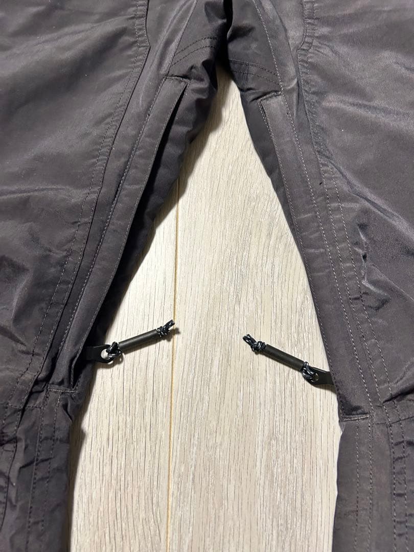 最終値下げ！美品バートン ゴアテックス スノボウェア ビブパンツ レディースM