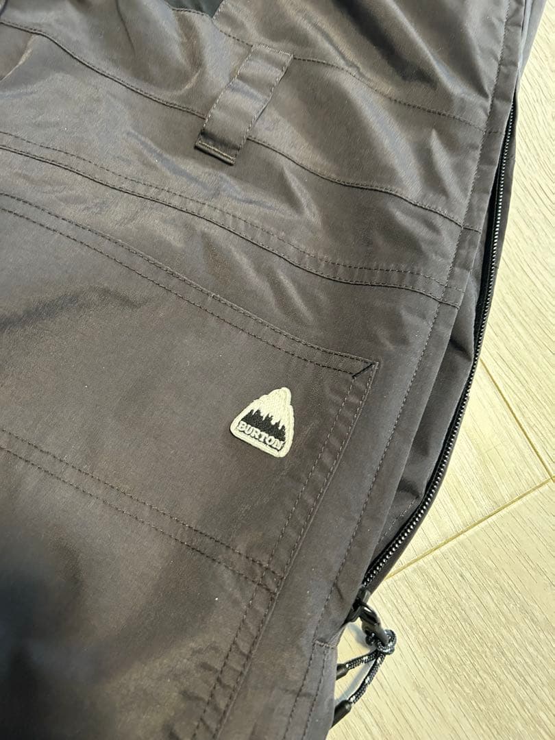 最終値下げ！美品バートン ゴアテックス スノボウェア ビブパンツ レディースM