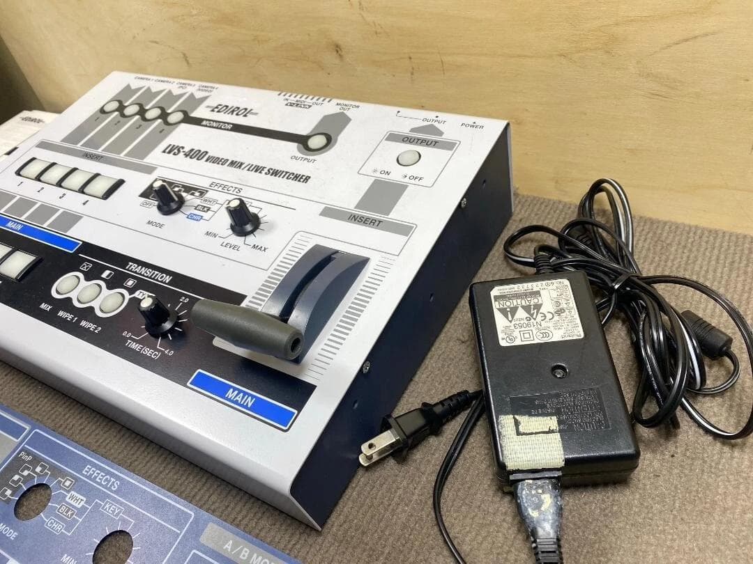 Roland Edirol LVS-400 ビデオミキサー 4チャンネル